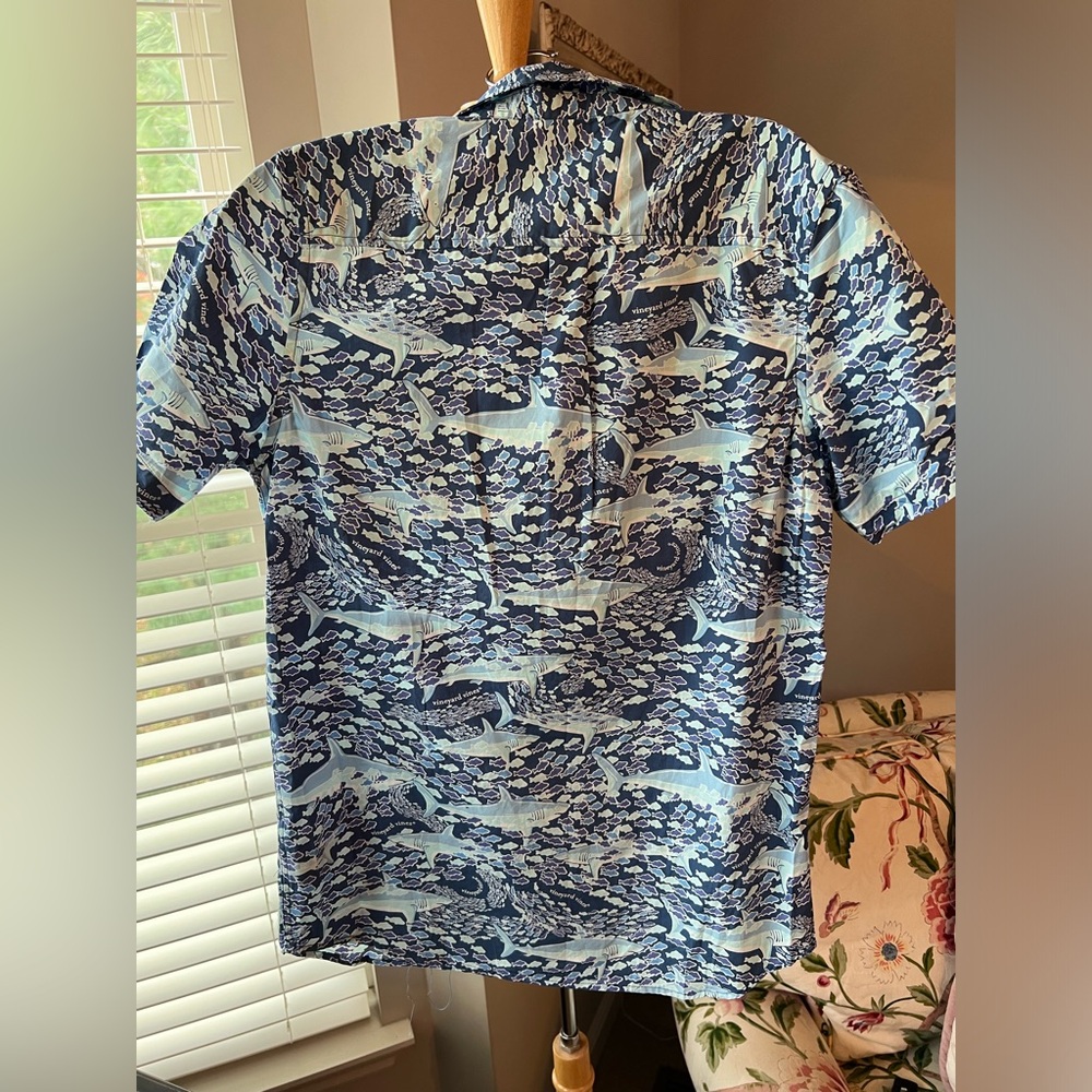 Vineyard Vines Boys Button Down - Picture 2 of 4